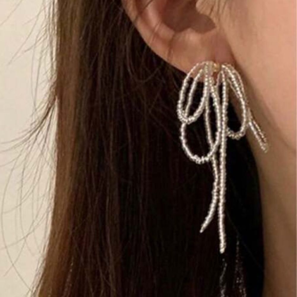 Bow earring A985